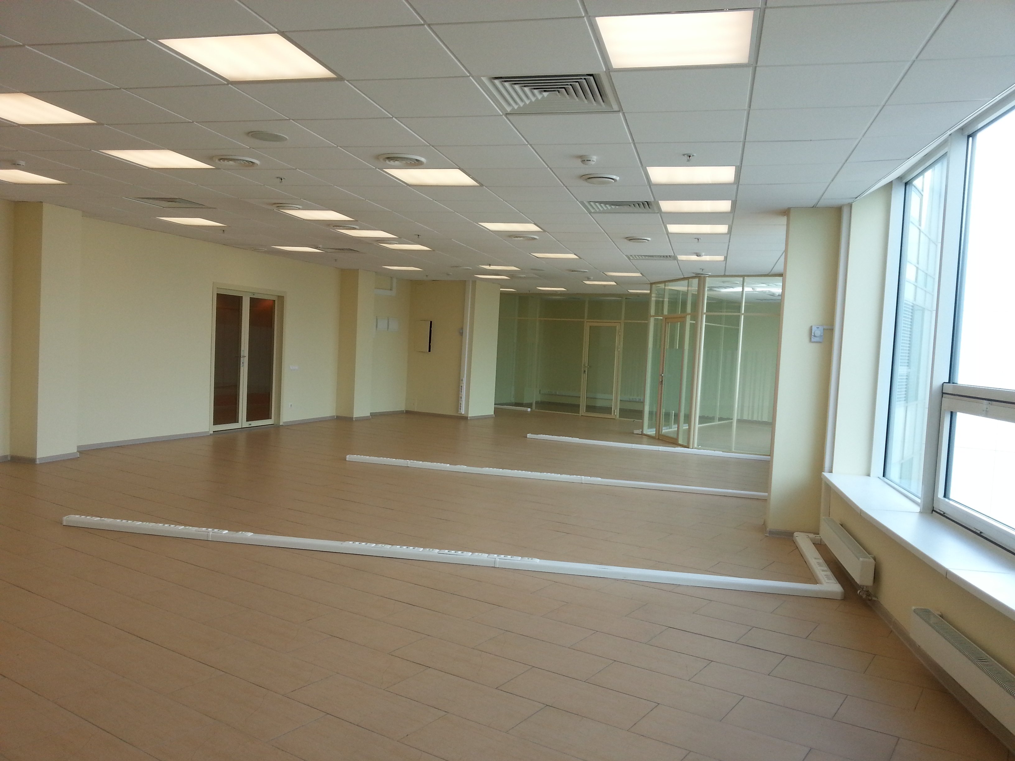 Аренда офиса 573 м² БЦ СВЯТОГОР-4
