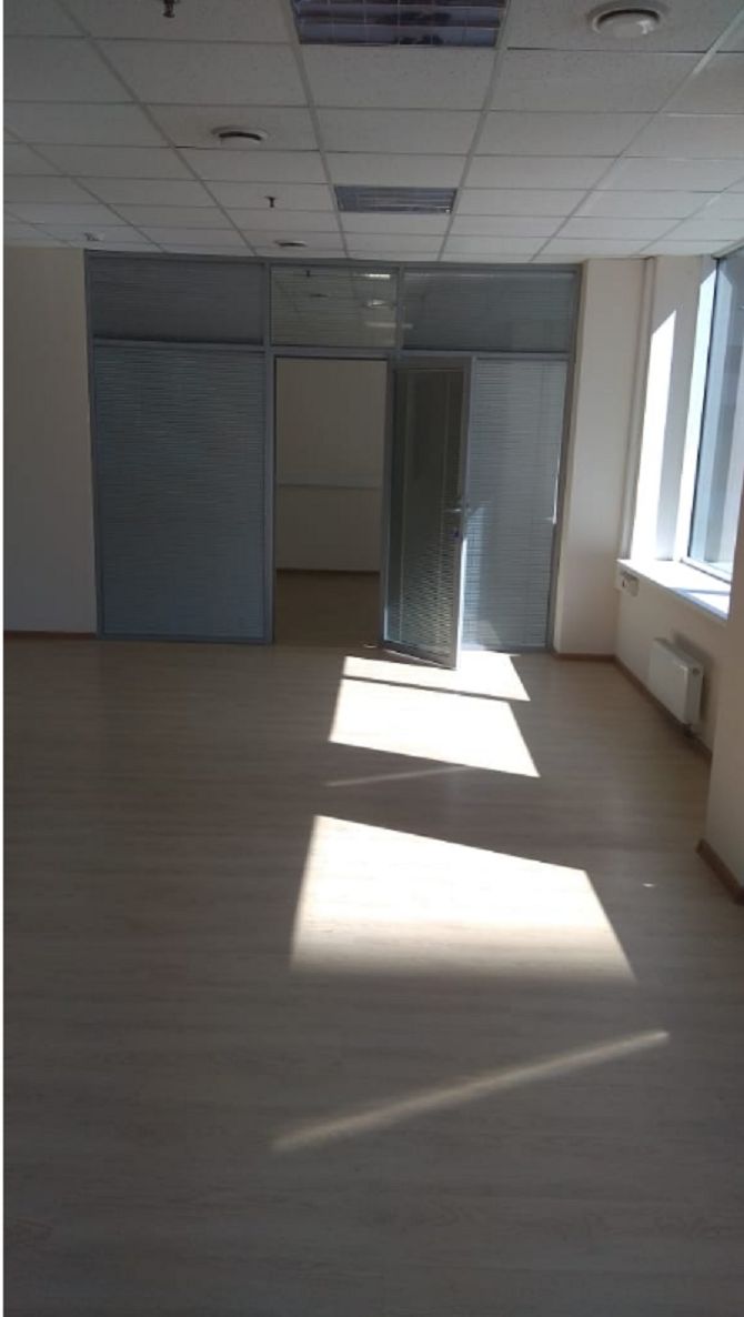 Аренда офиса 190 м² БЦ СВЯТОГОР-4