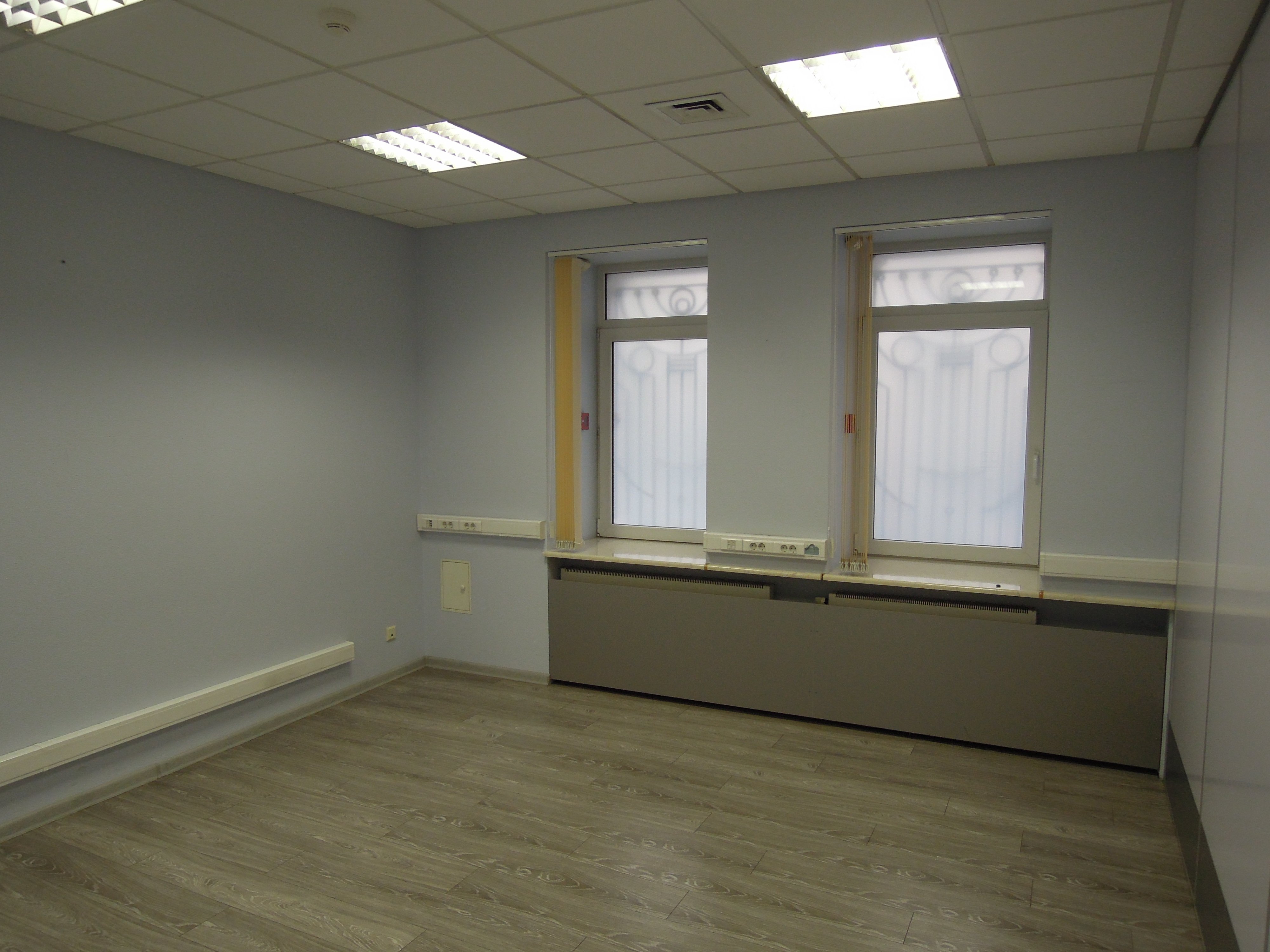 Аренда офиса 100 м² БЦ ЕРМОЛАЕВСКИЙ