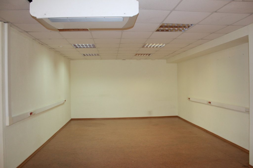 Аренда офиса 187 м² БЦ НА КРЖИЖАНОВСКОГО