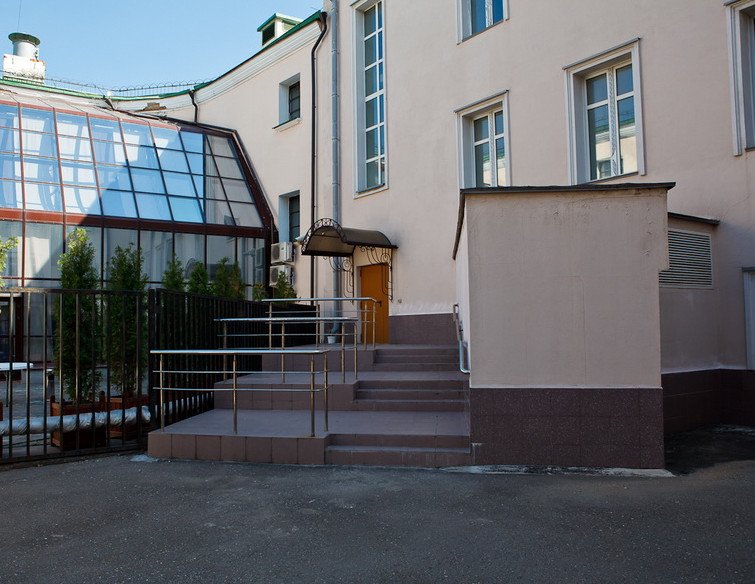 Аренда офиса 1884 м² БЦ Большая Полянка 2с2