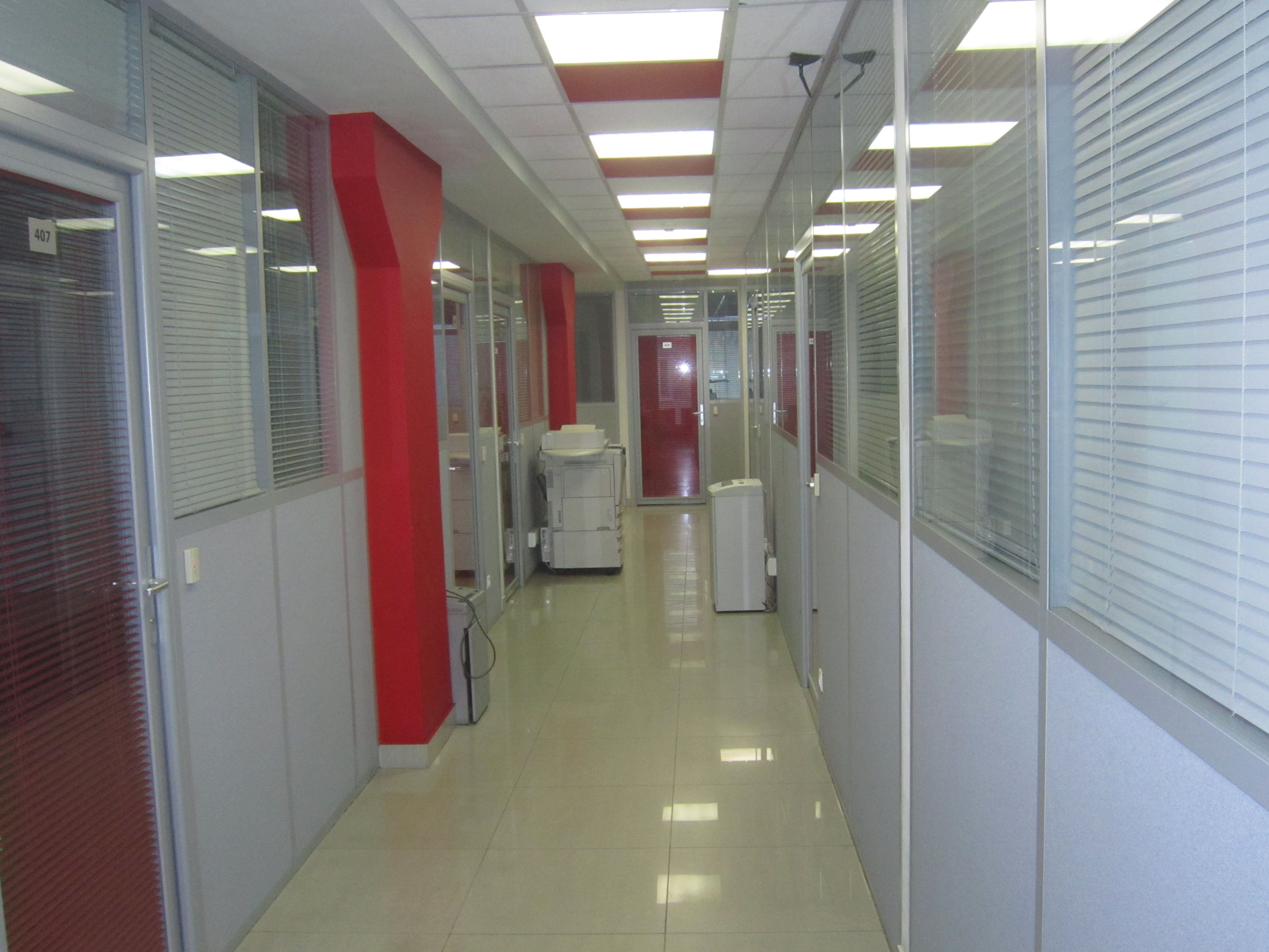 Аренда офиса 900 м² БЦ отдельно стоящее здание