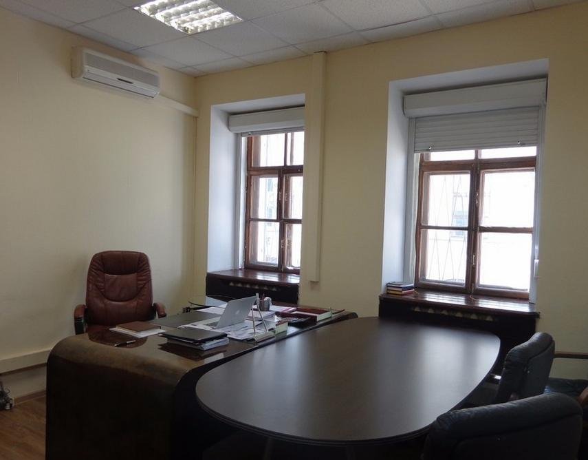 Аренда офиса 210 м² БЦ 