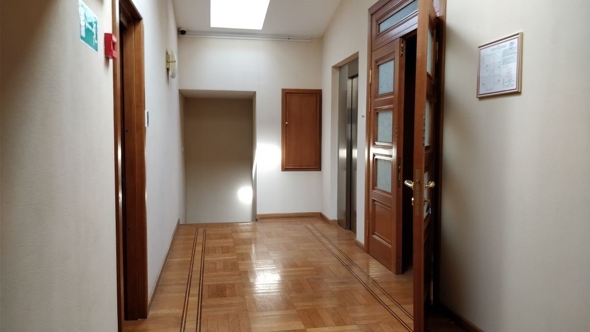 Аренда офиса 779 м² БЦ ОСОБНЯК