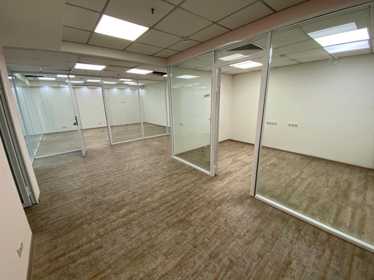Аренда офиса 253 м² БЦ Форум-Сити