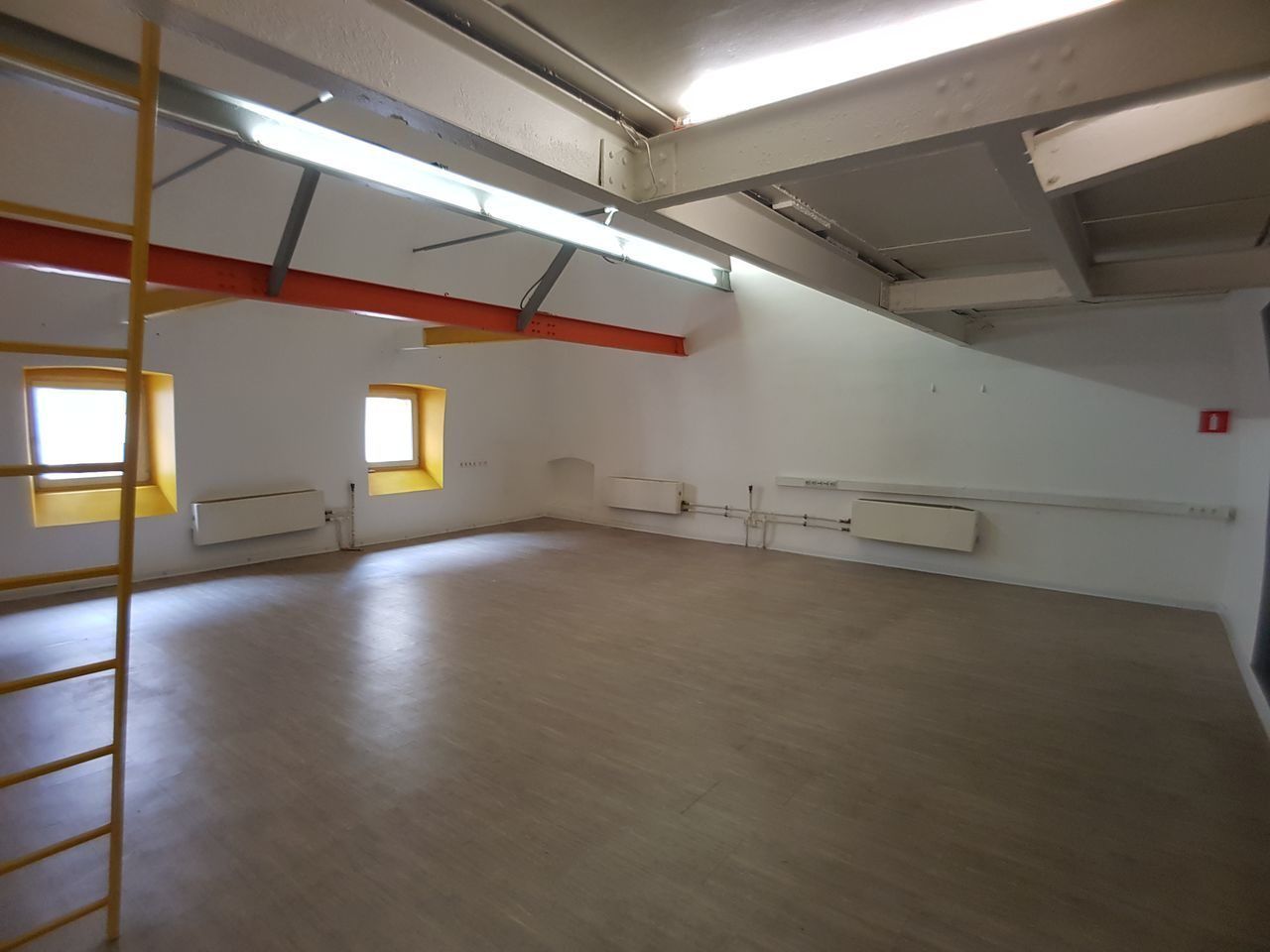 Аренда офиса 453 м² БЦ Толстой
