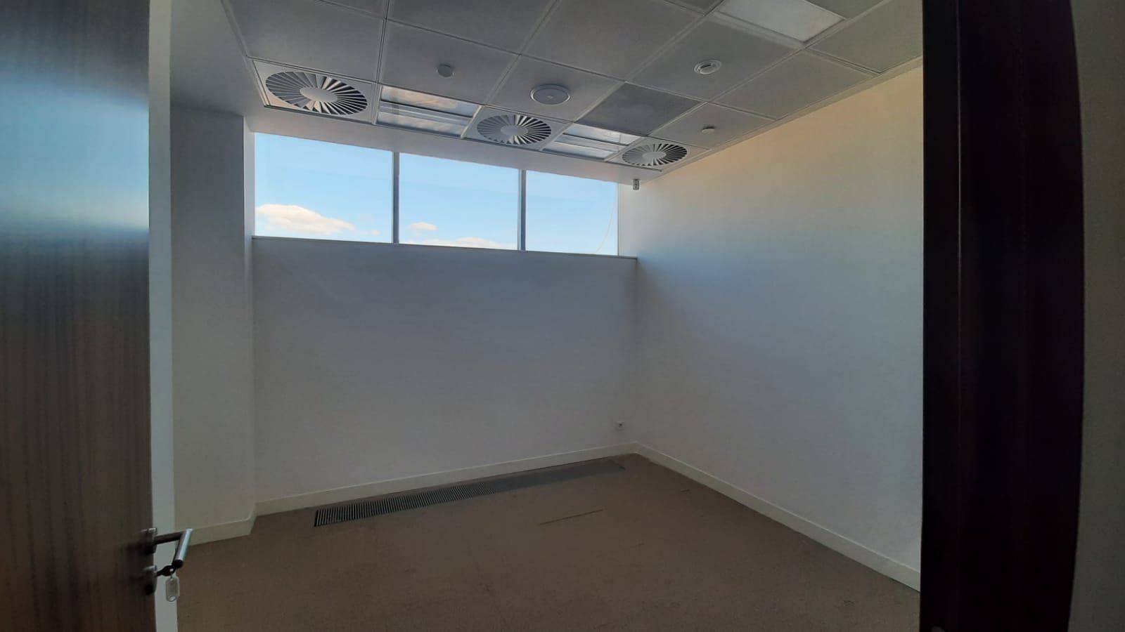 Аренда офиса 658 м² БЦ Женевский Дом