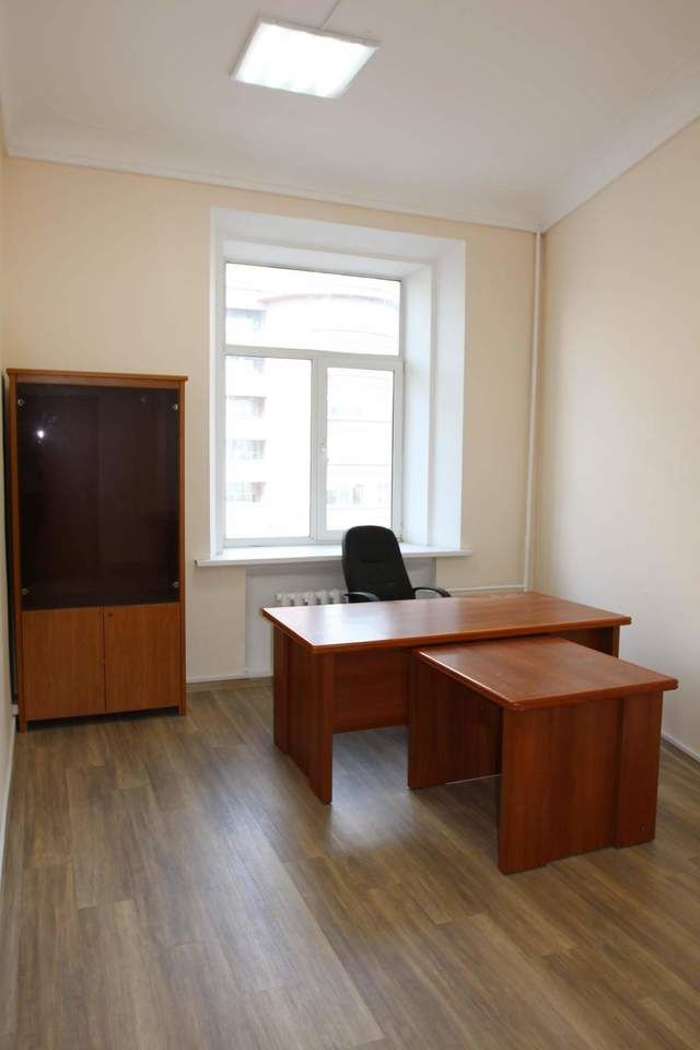 Аренда офиса 335 м² БЦ Административное здание