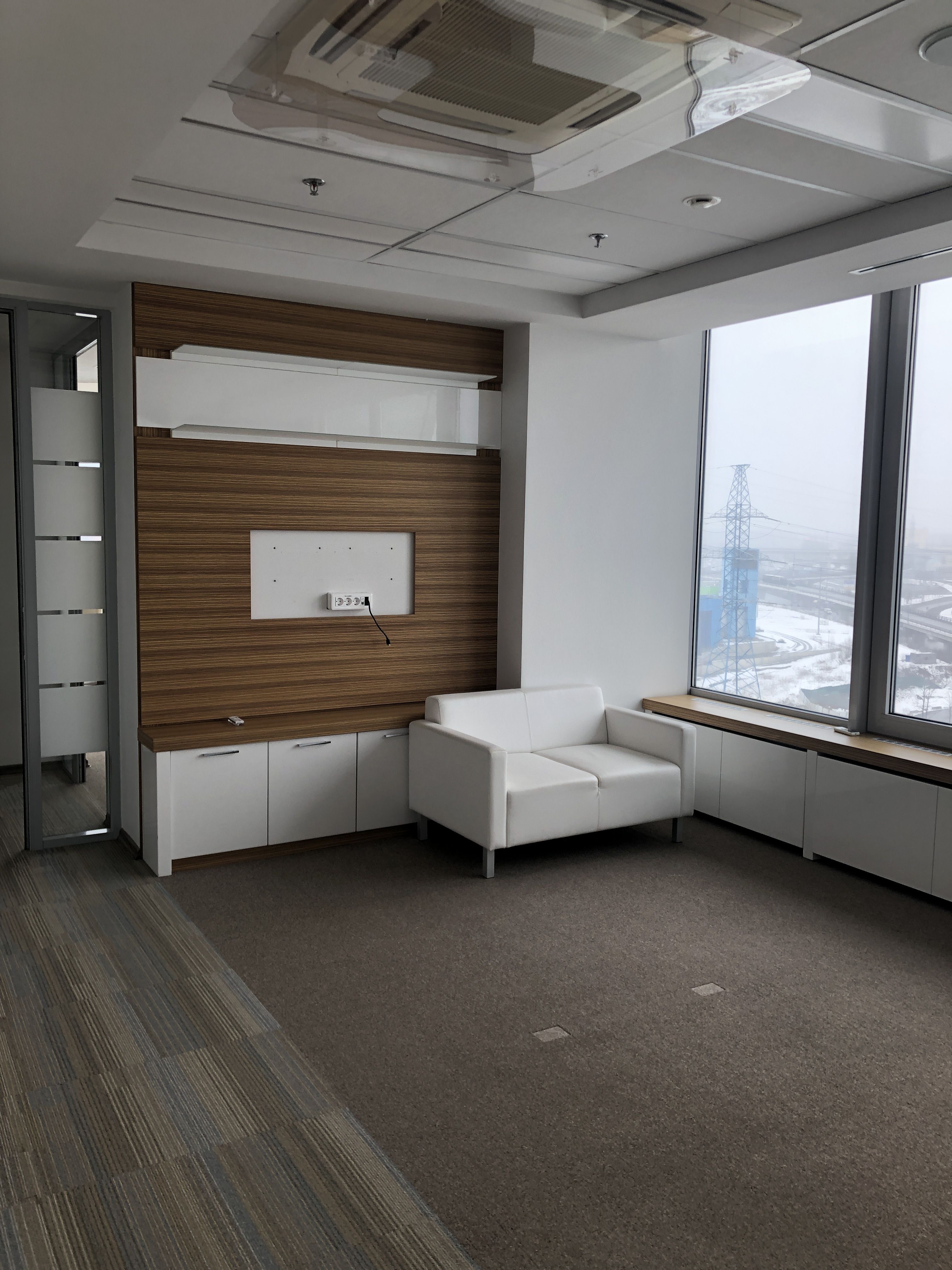 Аренда офиса 350 м² БЦ Кантри Парк III