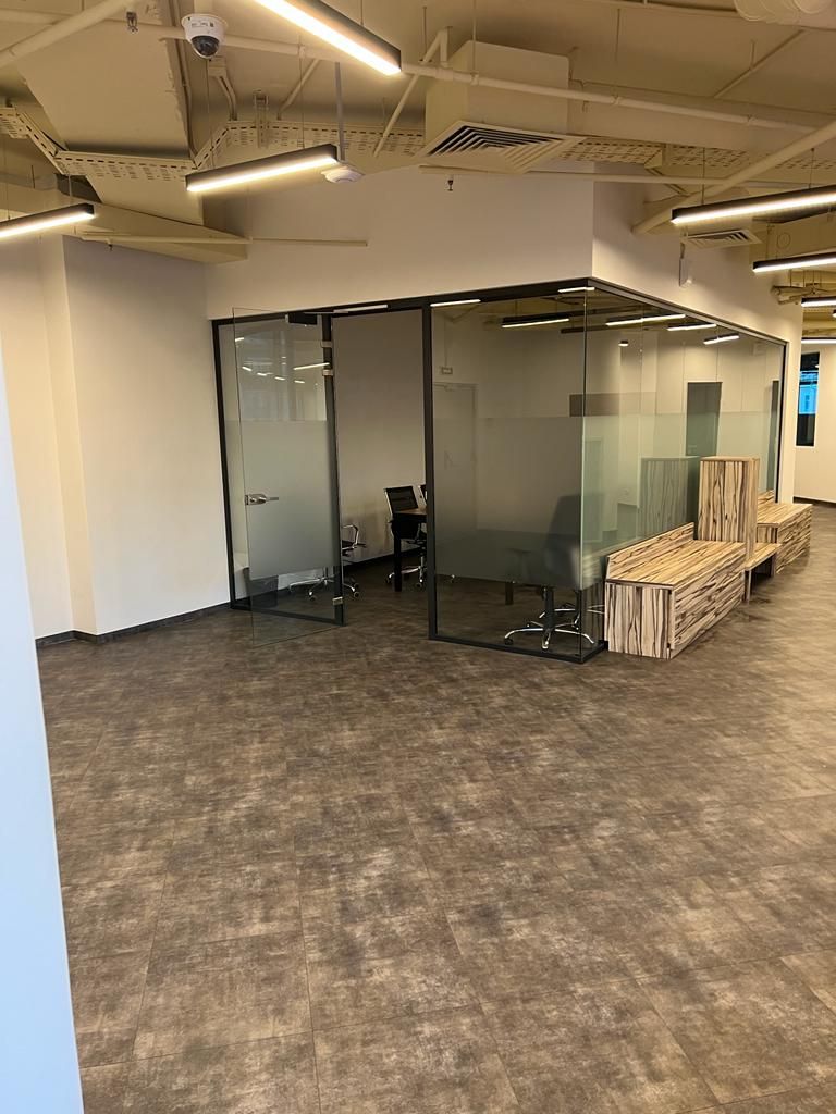 Аренда офиса 376 м² БЦ СВЕЖИЙ ВЕТЕР