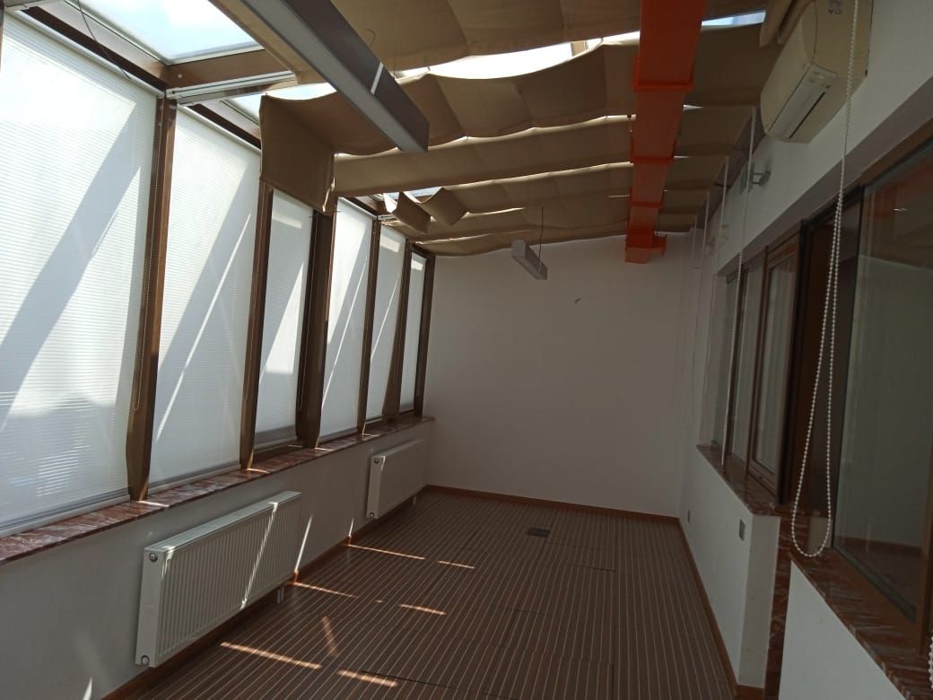 Аренда офиса 828 м² БЦ 