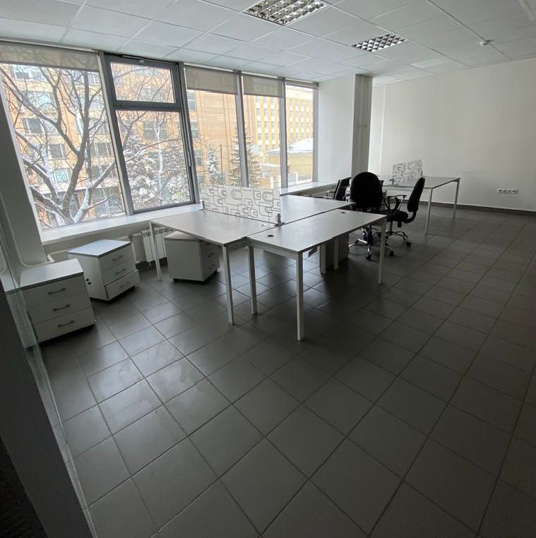 Аренда офиса 1457 м² БЦ Спутник