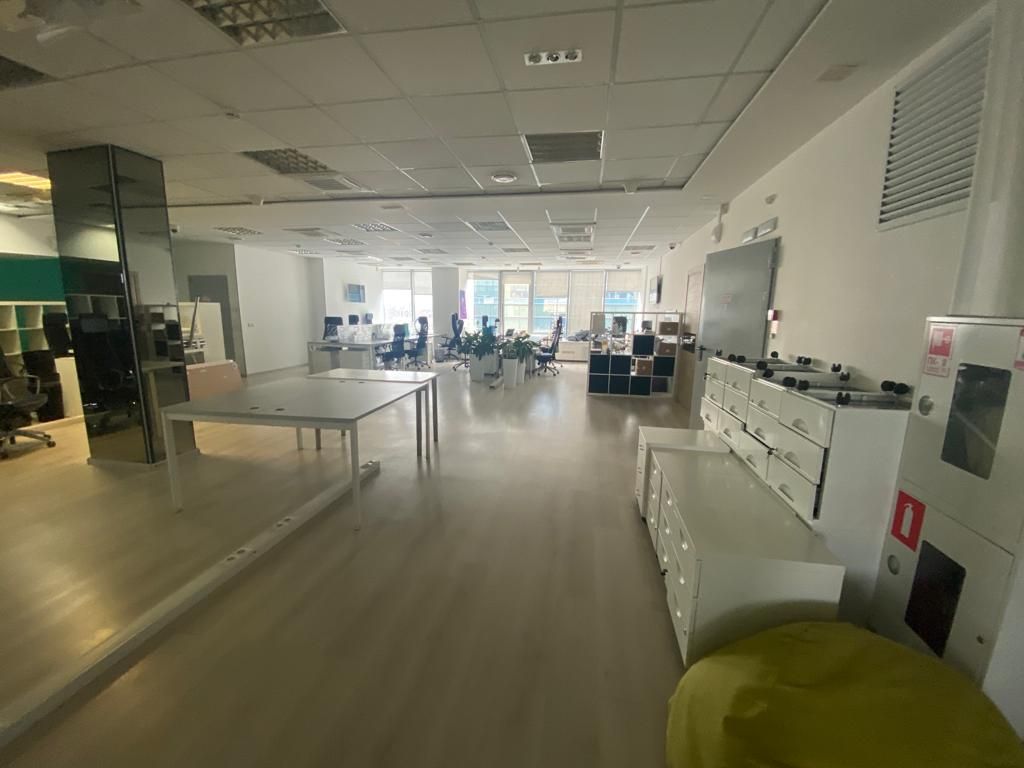 Аренда офиса 1457 м² БЦ Спутник