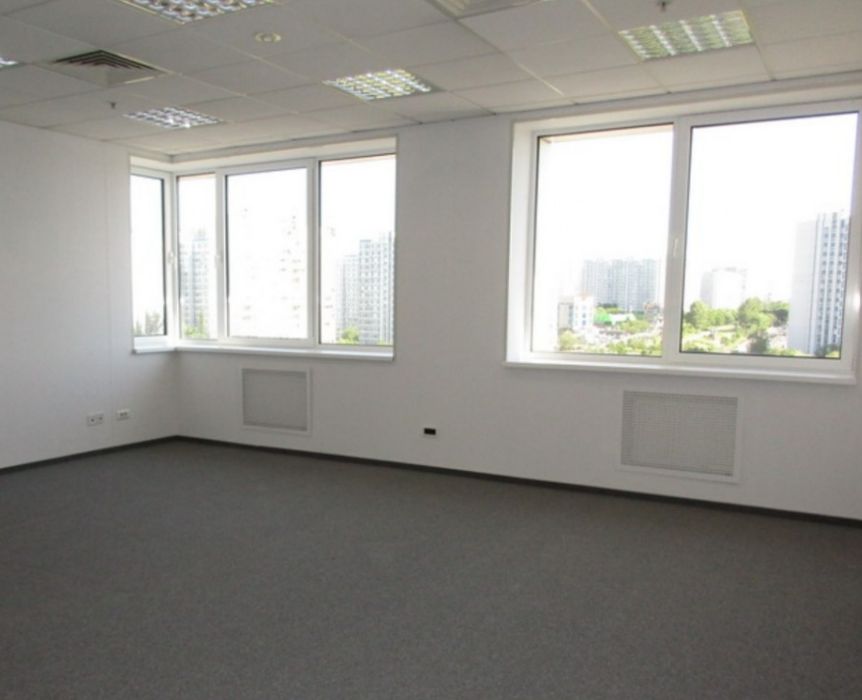 Аренда офиса 12200 м² БЦ КРЫЛАТСКИЙ