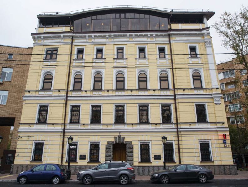 Аренда офиса 245 м² БЦ Особняк на Плющихе