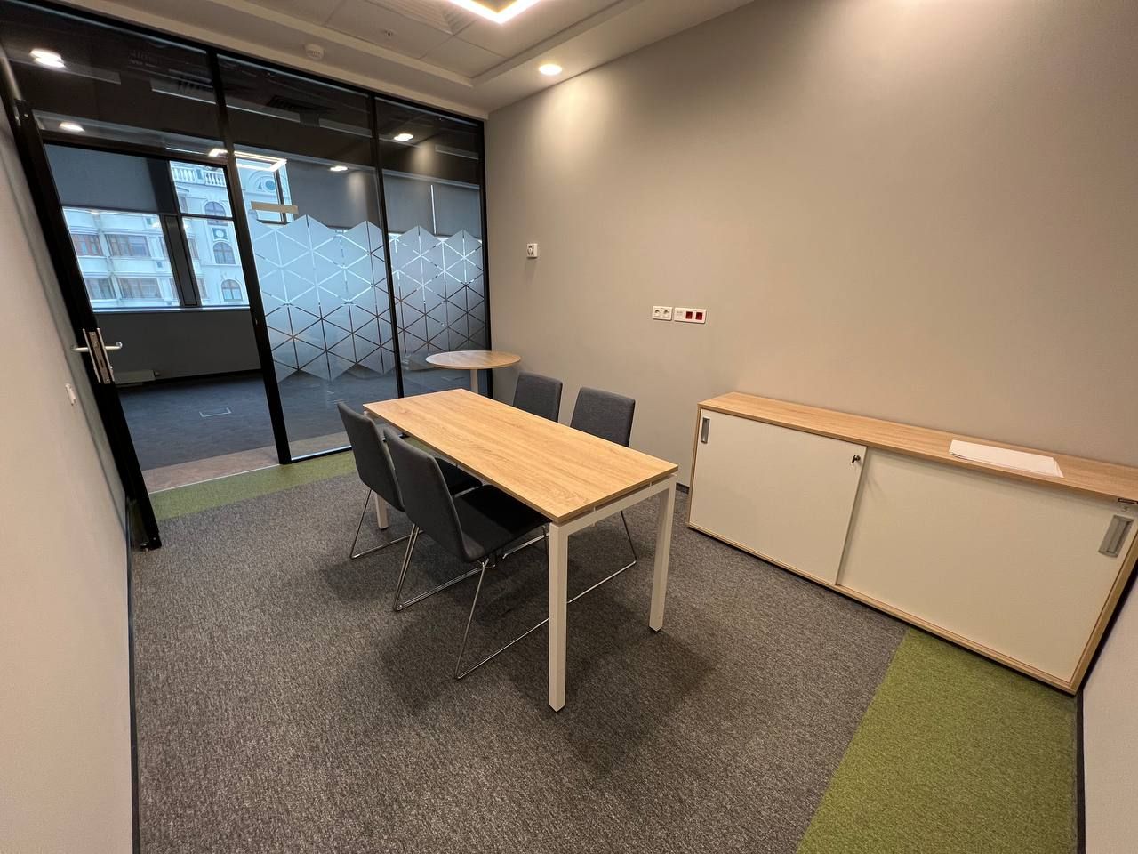 Аренда офиса 1500 м² БЦ ЭРМИТАЖ ПЛАЗА