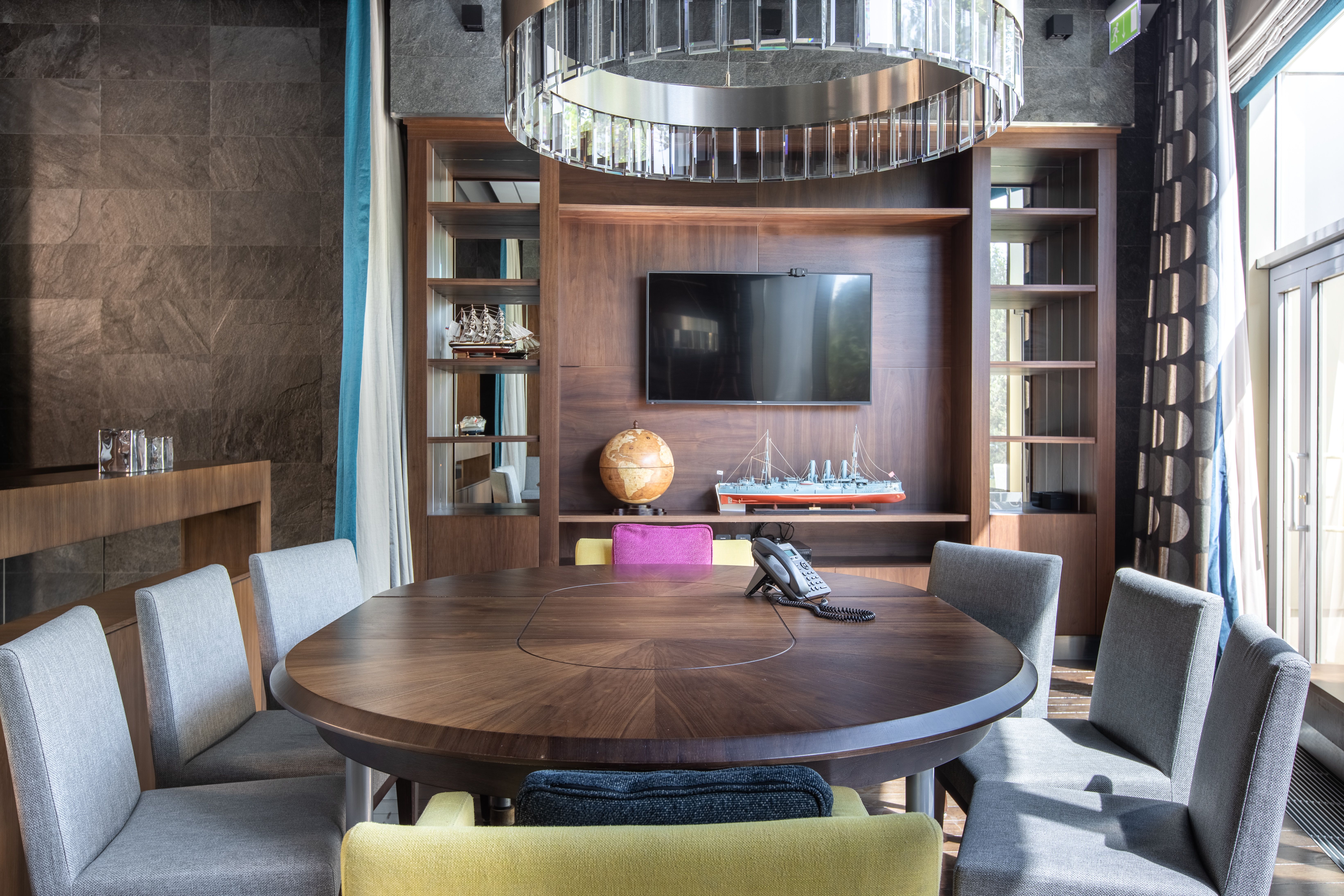 Аренда офиса 401 м² БЦ ГОРОД ЯХТ