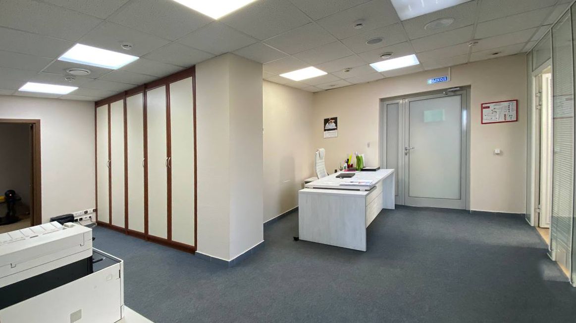 Аренда офиса 93 м² БЦ КАЛАНЧЕВСКИЙ