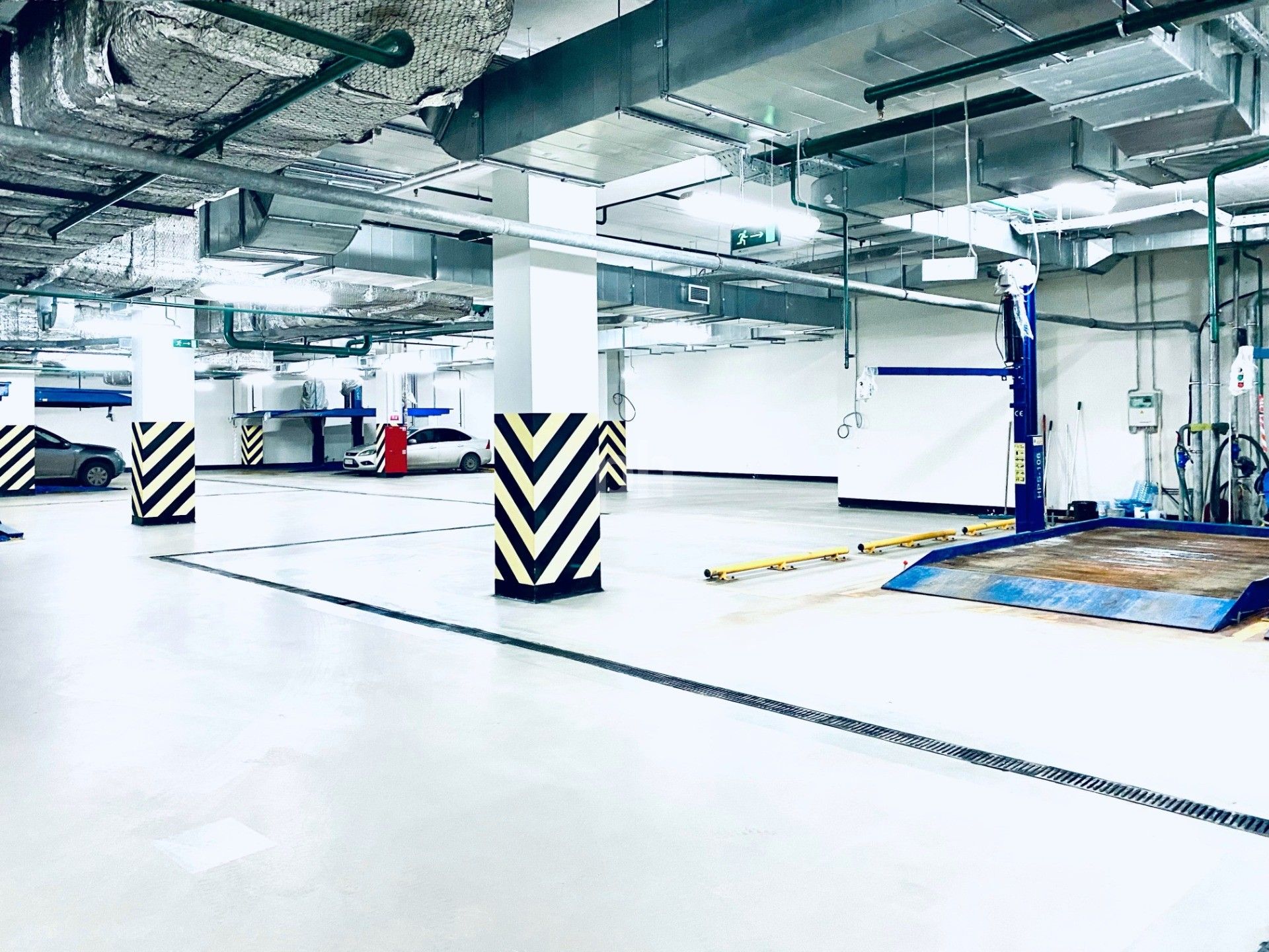 Аренда офиса 4470 м² БЦ Милютинский 12