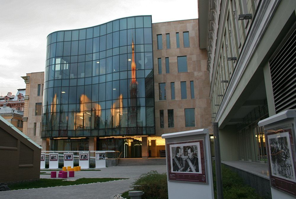 Аренда офиса 578 м² БЦ Романов Двор