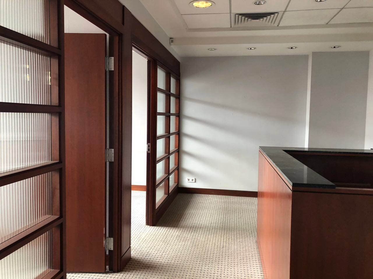 Аренда офиса 200 м² БЦ ПАРУС