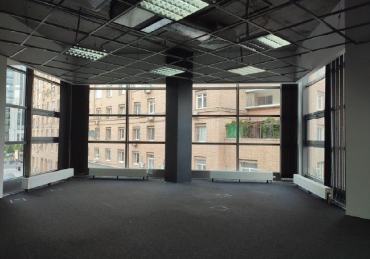 Аренда офиса 1411 м² БЦ ШКОЛА ЖУРНАЛИСТОВ