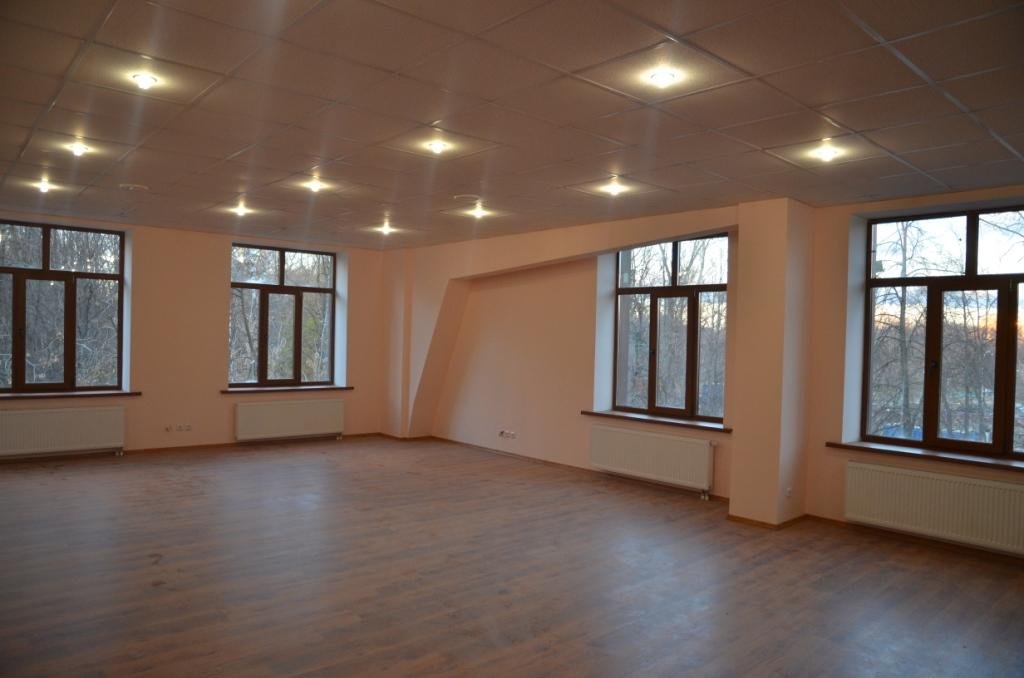 Аренда офиса 1500 м² БЦ 