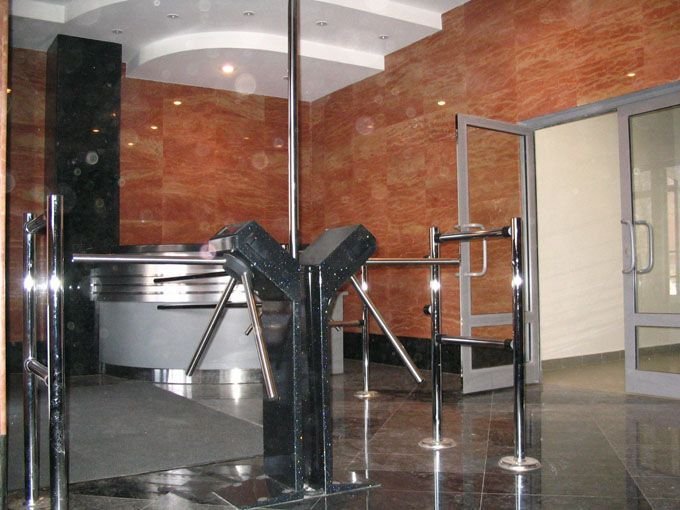 Аренда офиса 4520 м² БЦ БАКУНИНСКИЙ