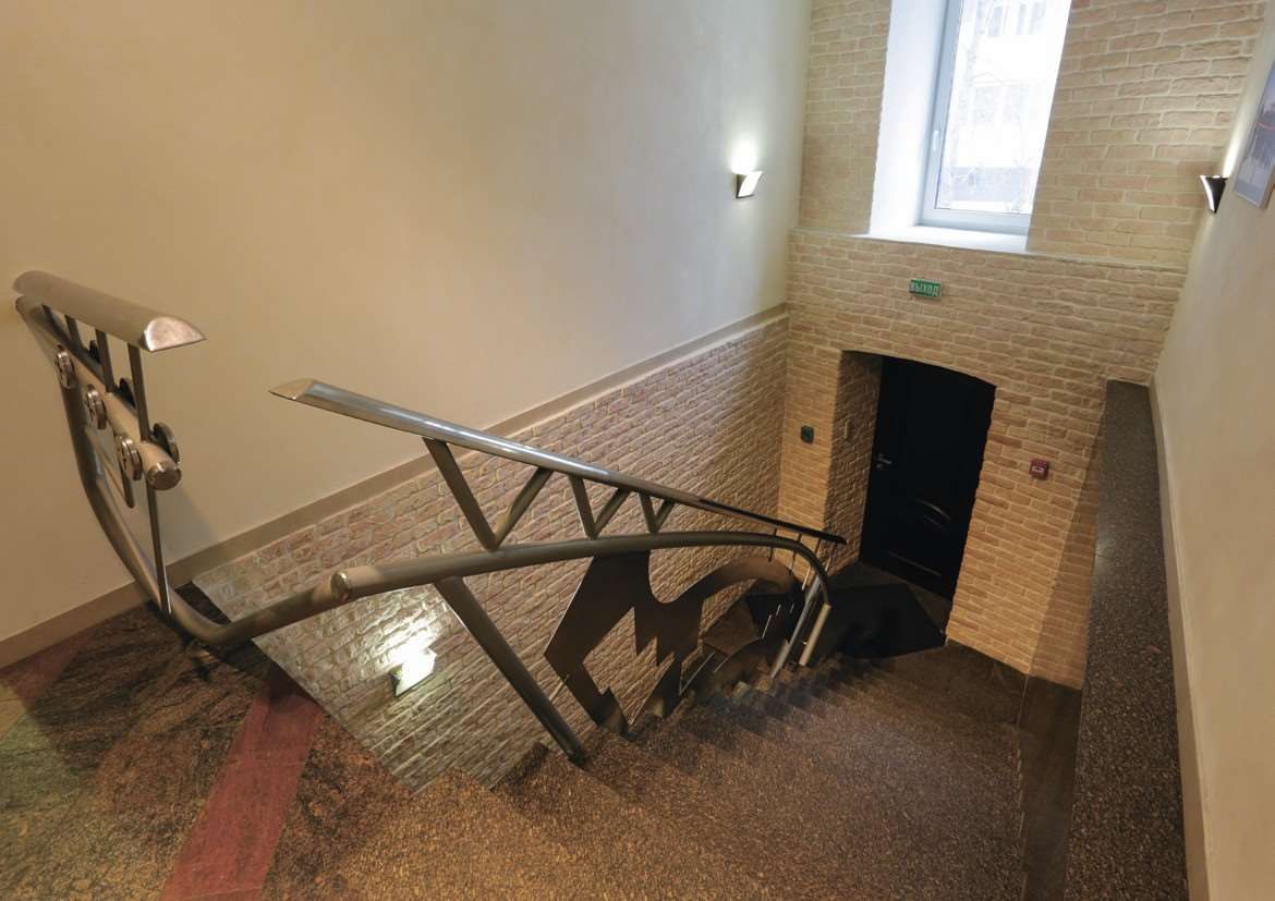 Аренда офиса 1220 м² БЦ Особняк Докучаев