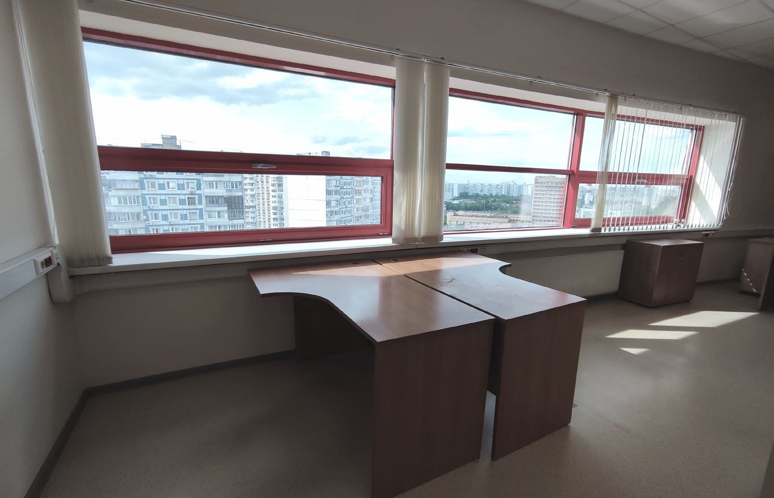 Аренда офиса 23401 м² БЦ Снежная плаза