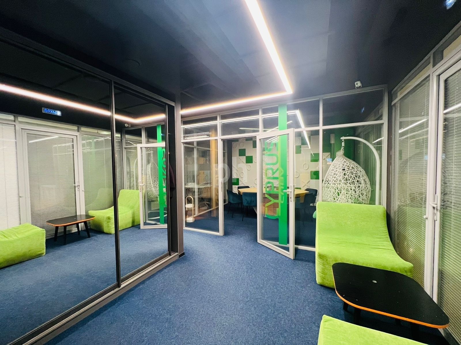 Аренда офиса 228 м² БЦ ОМЕГА ПЛАЗА II 