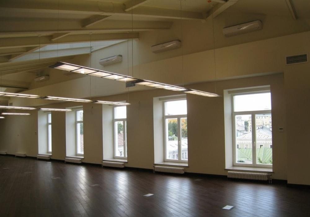 Аренда офиса 970 м² БЦ 