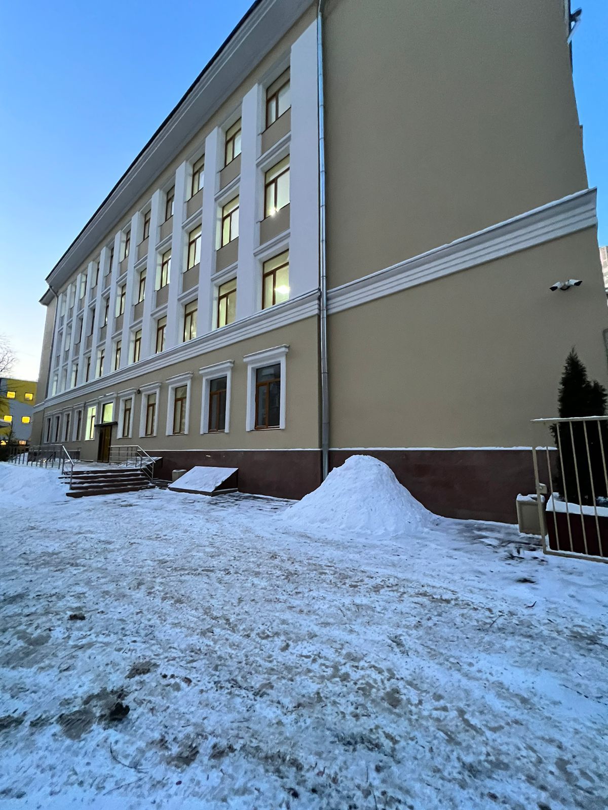 Аренда офиса 3700 м² БЦ на Ружейном