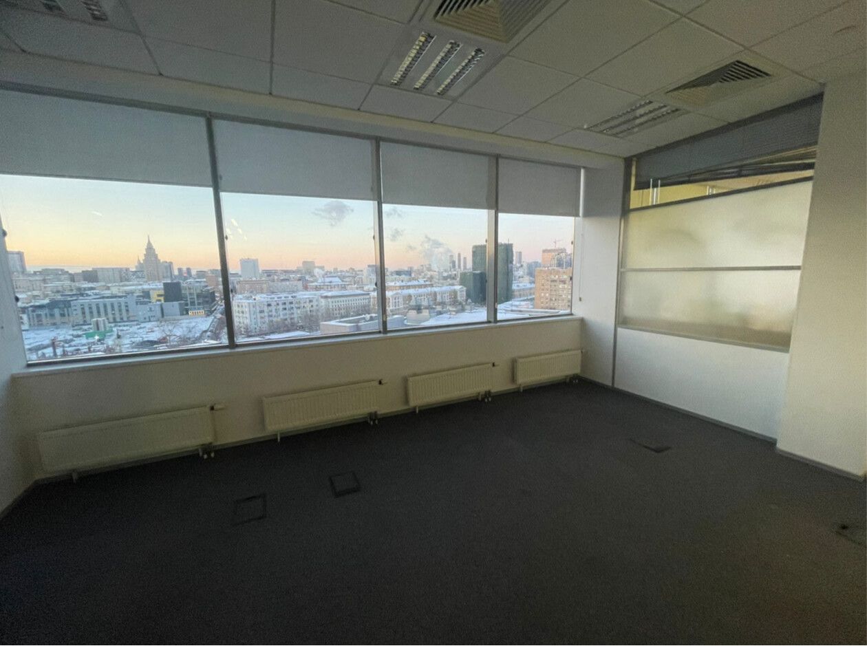 Аренда офиса 1584 м² БЦ White Stone