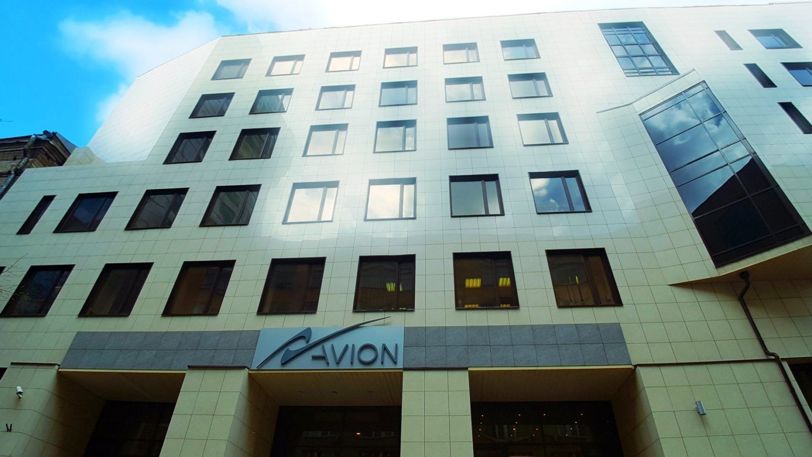 Аренда офиса 752 м² БЦ АВИОН