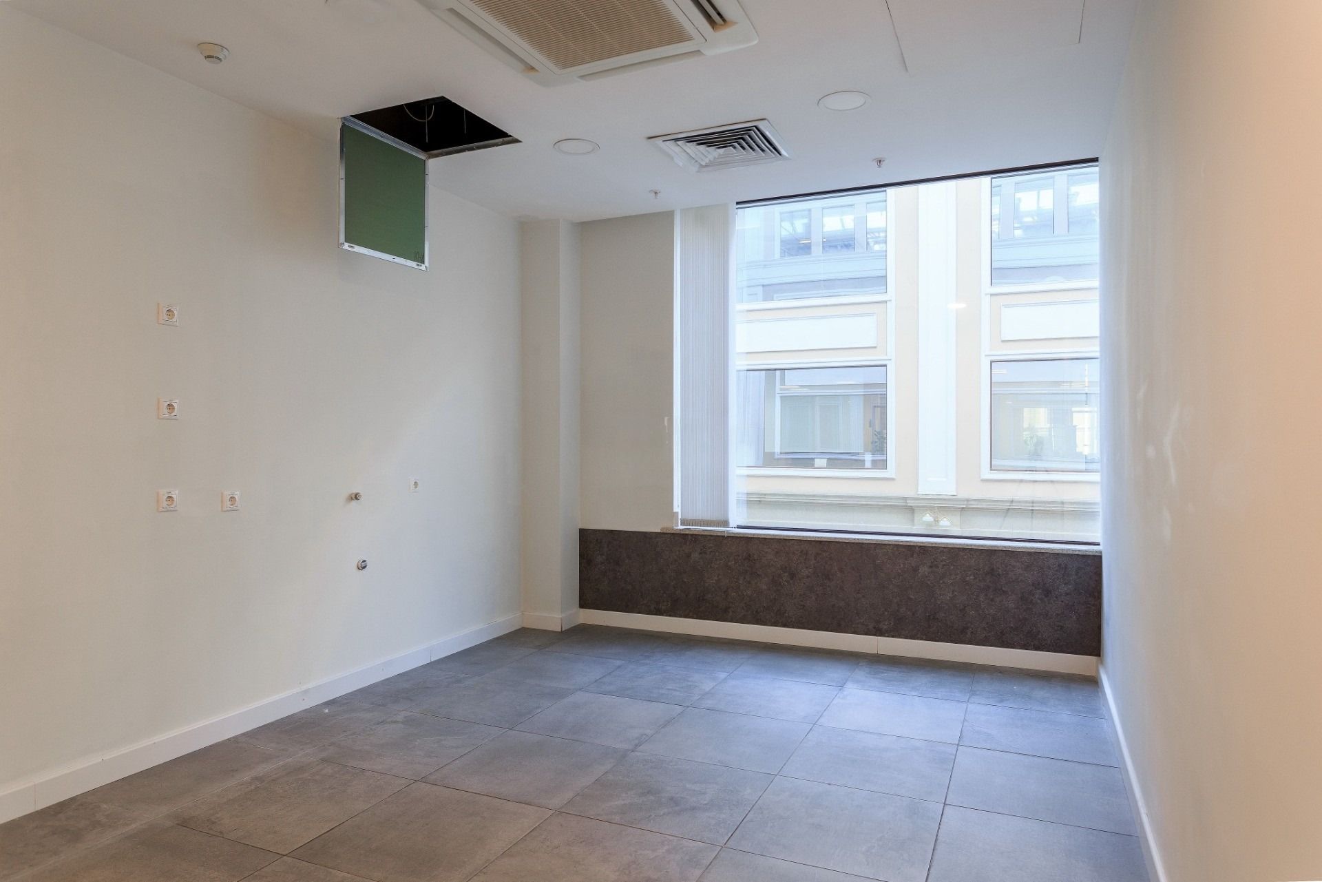 Аренда офиса 853 м² БЦ Никольская Плаза