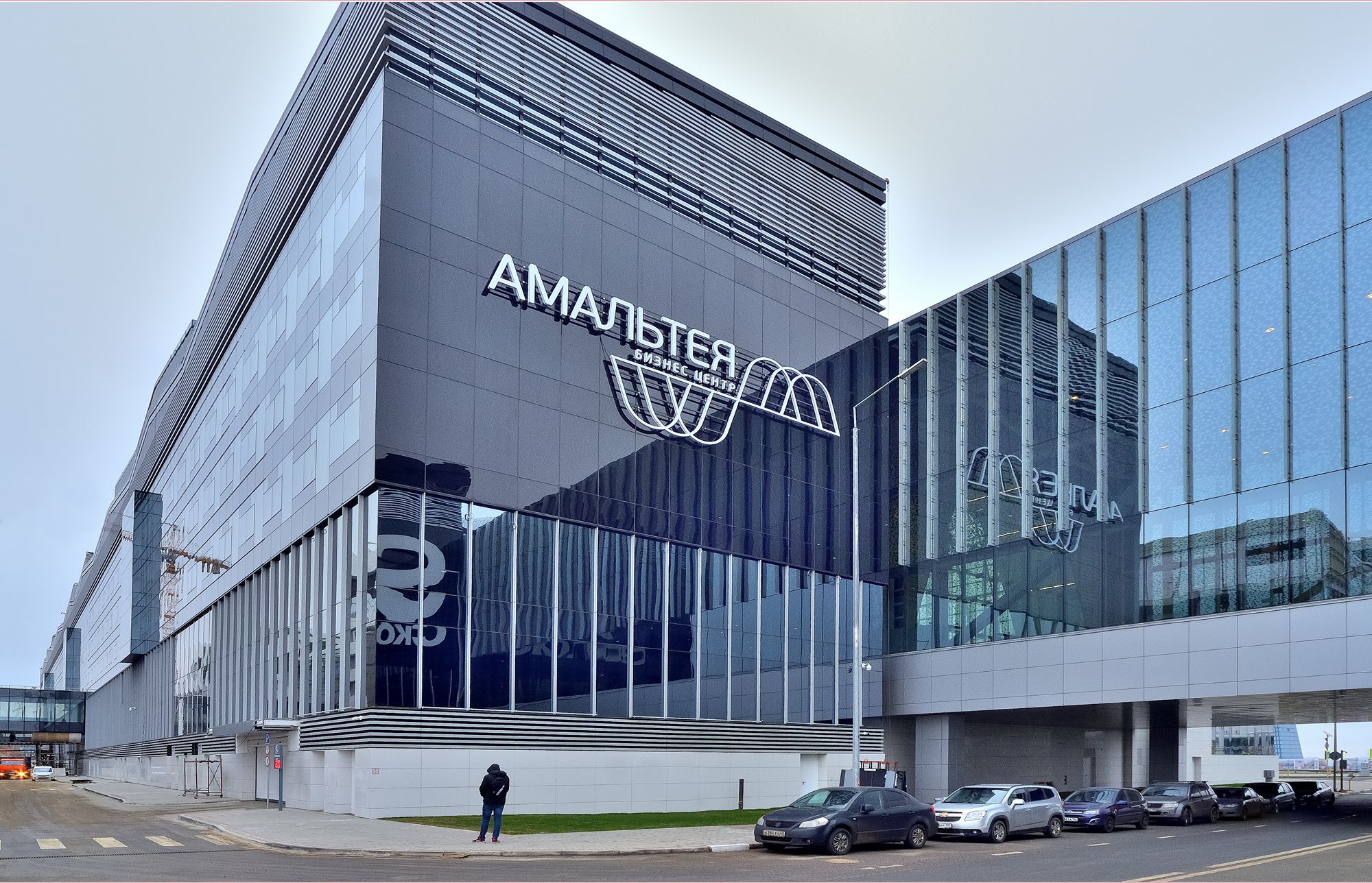 Аренда офиса 702 м² БЦ Амальтея Сколково