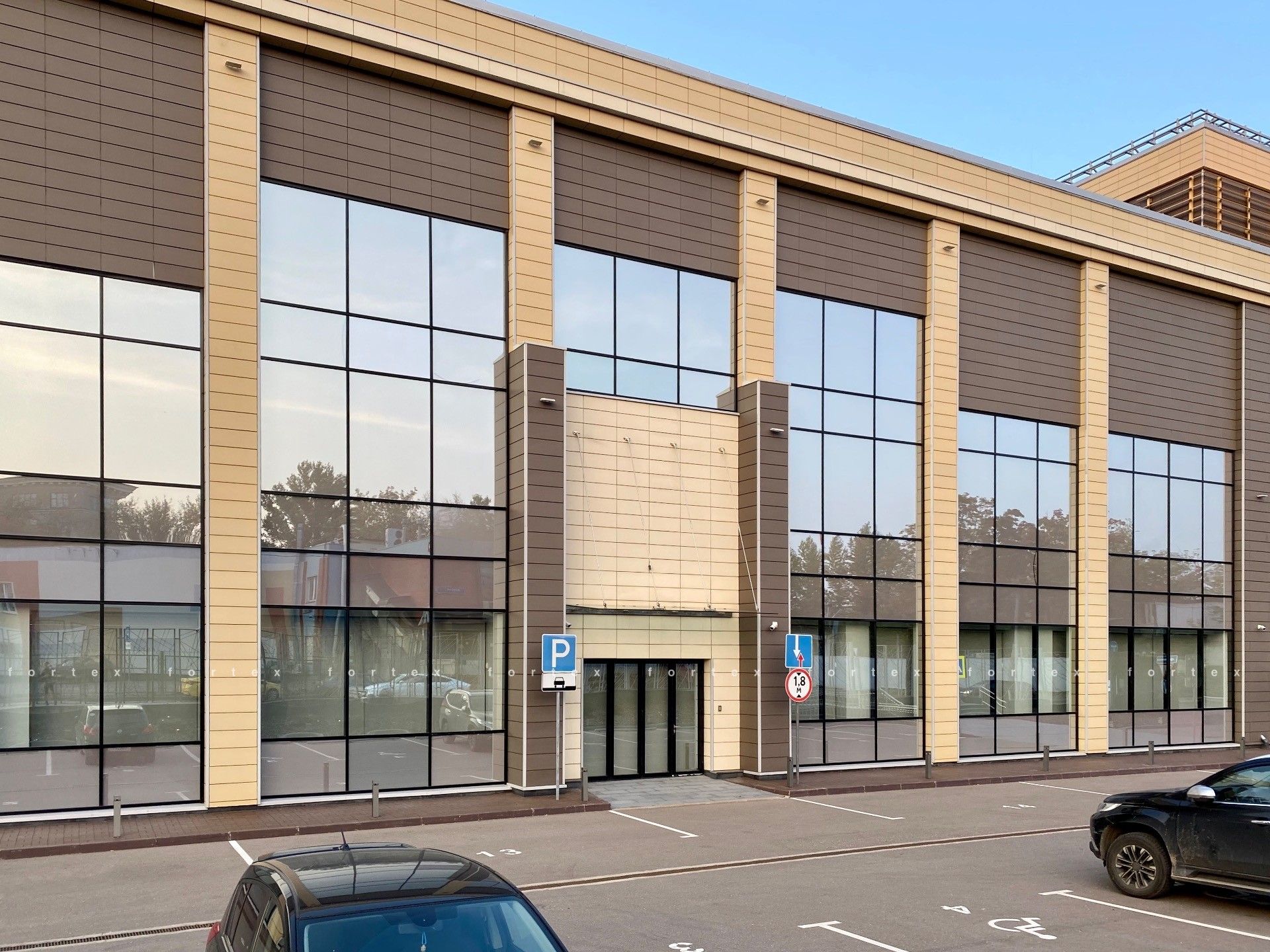 Аренда офиса 776 м² БЦ Квадрат