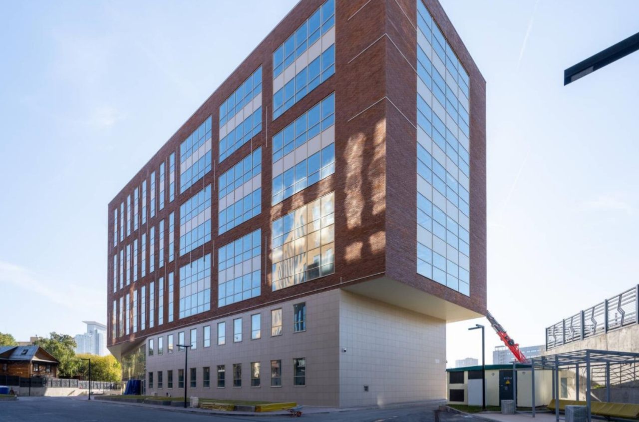 Аренда офиса 2360 м² БЦ Деловой дуэт