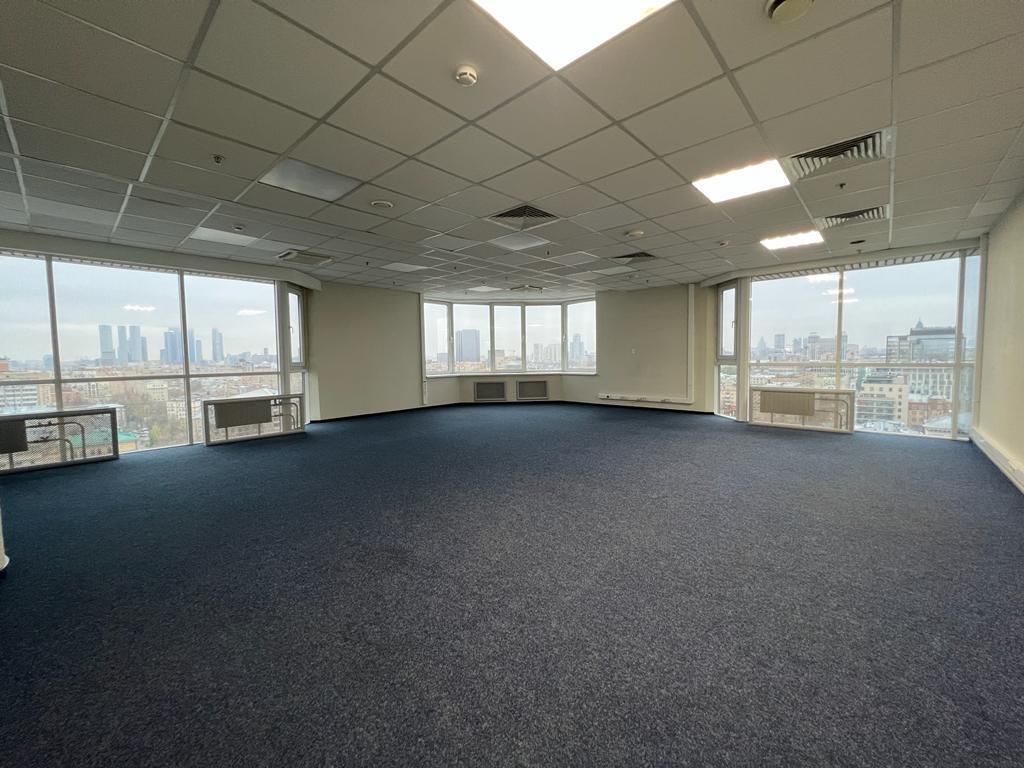 Аренда офиса 1450 м² БЦ Панорама