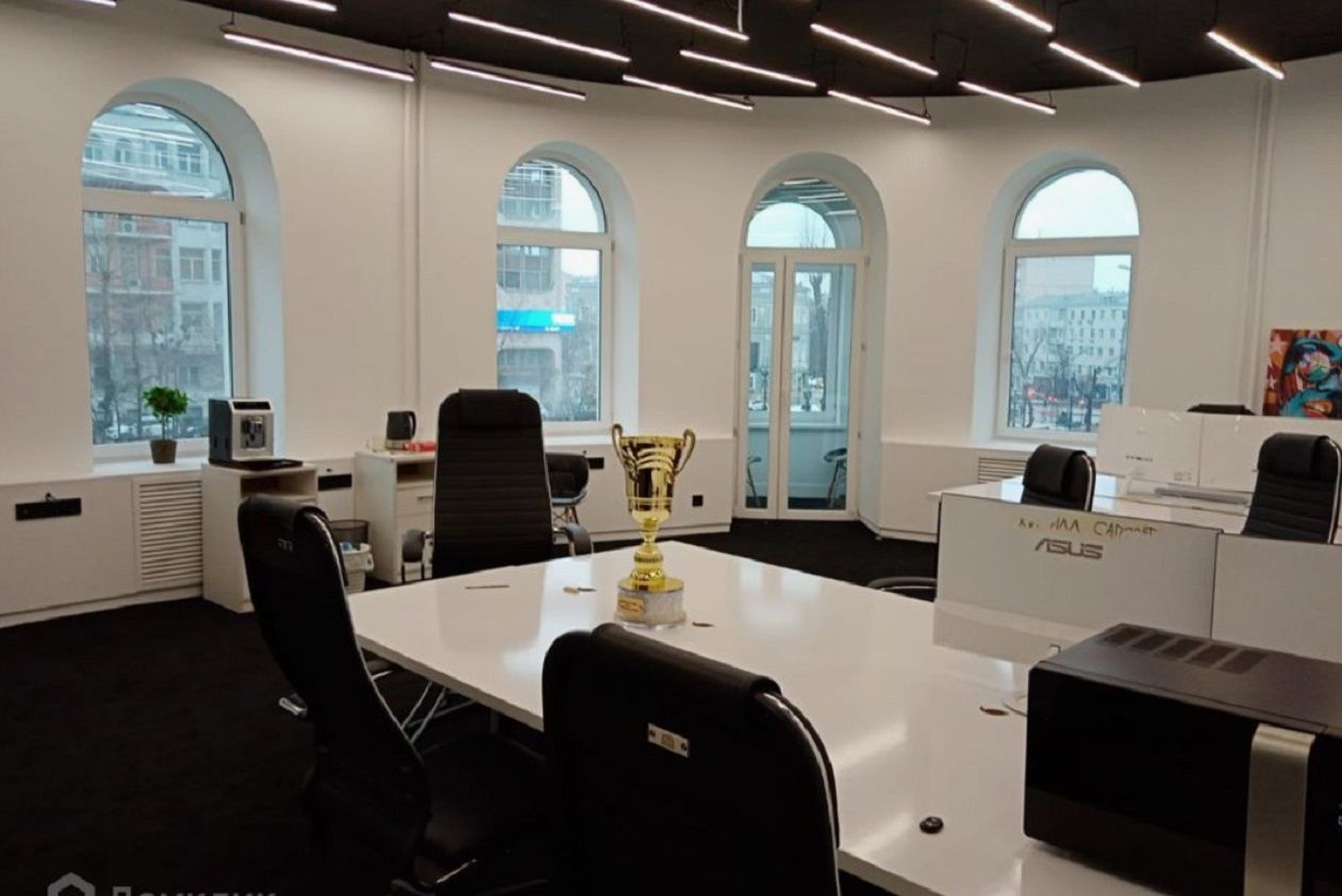 Аренда офиса 750 м² БЦ М.Бронная 2с1