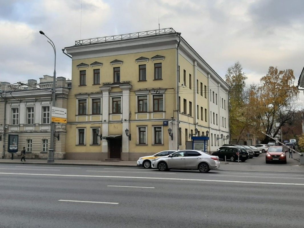 Аренда офиса 3928 м² БЦ 