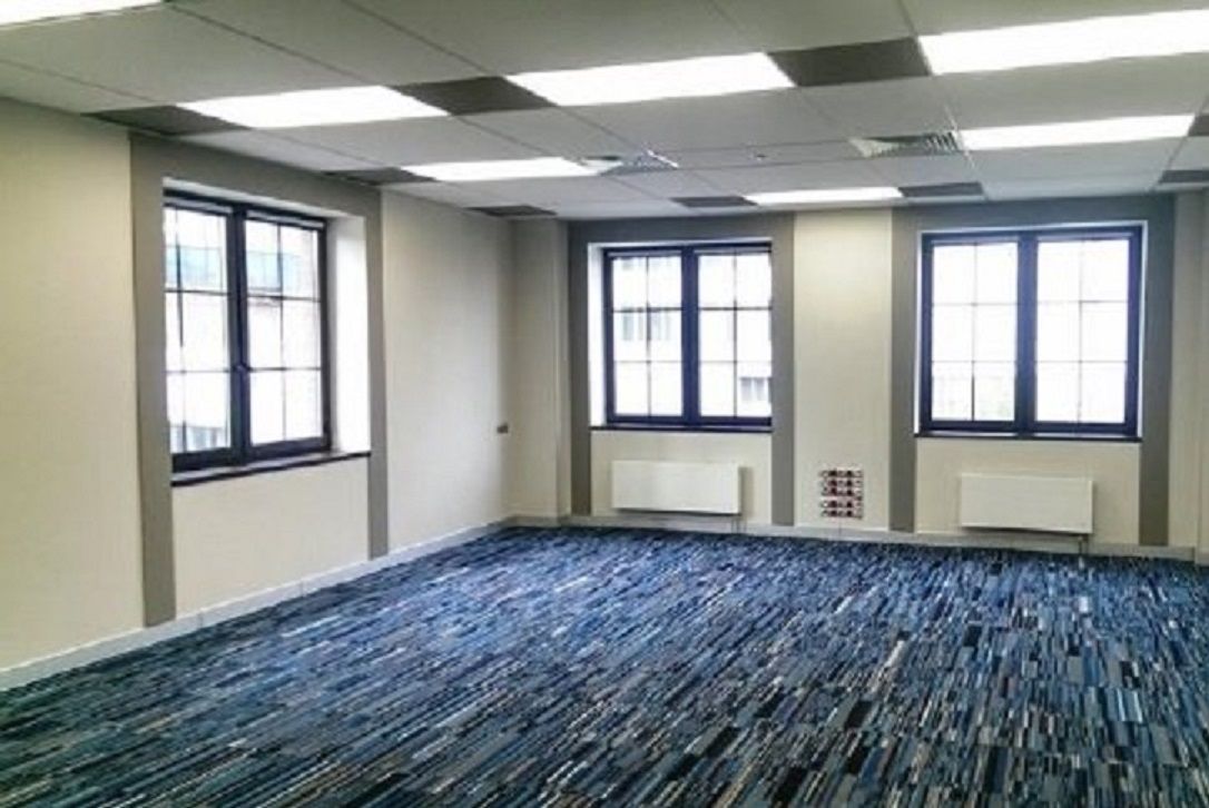 Аренда офиса 7700 м² БЦ 
