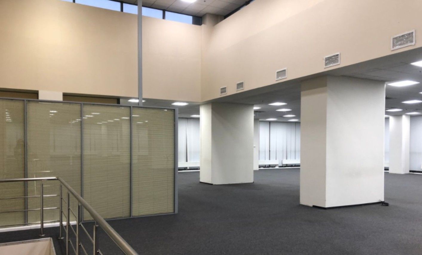Аренда офиса 32000 м² БЦ СМОЛЬНЫЙ