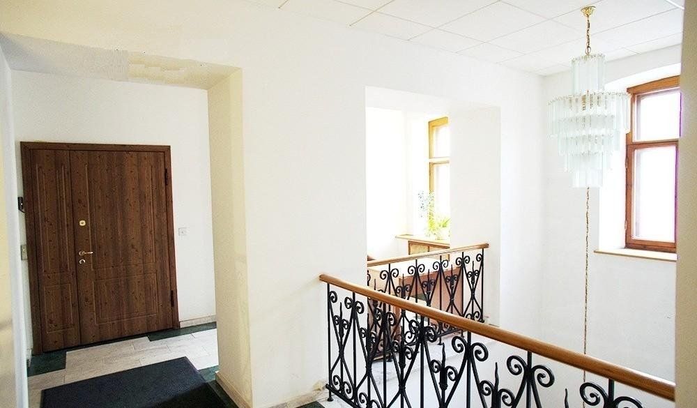 Аренда офиса 3320 м² БЦ 